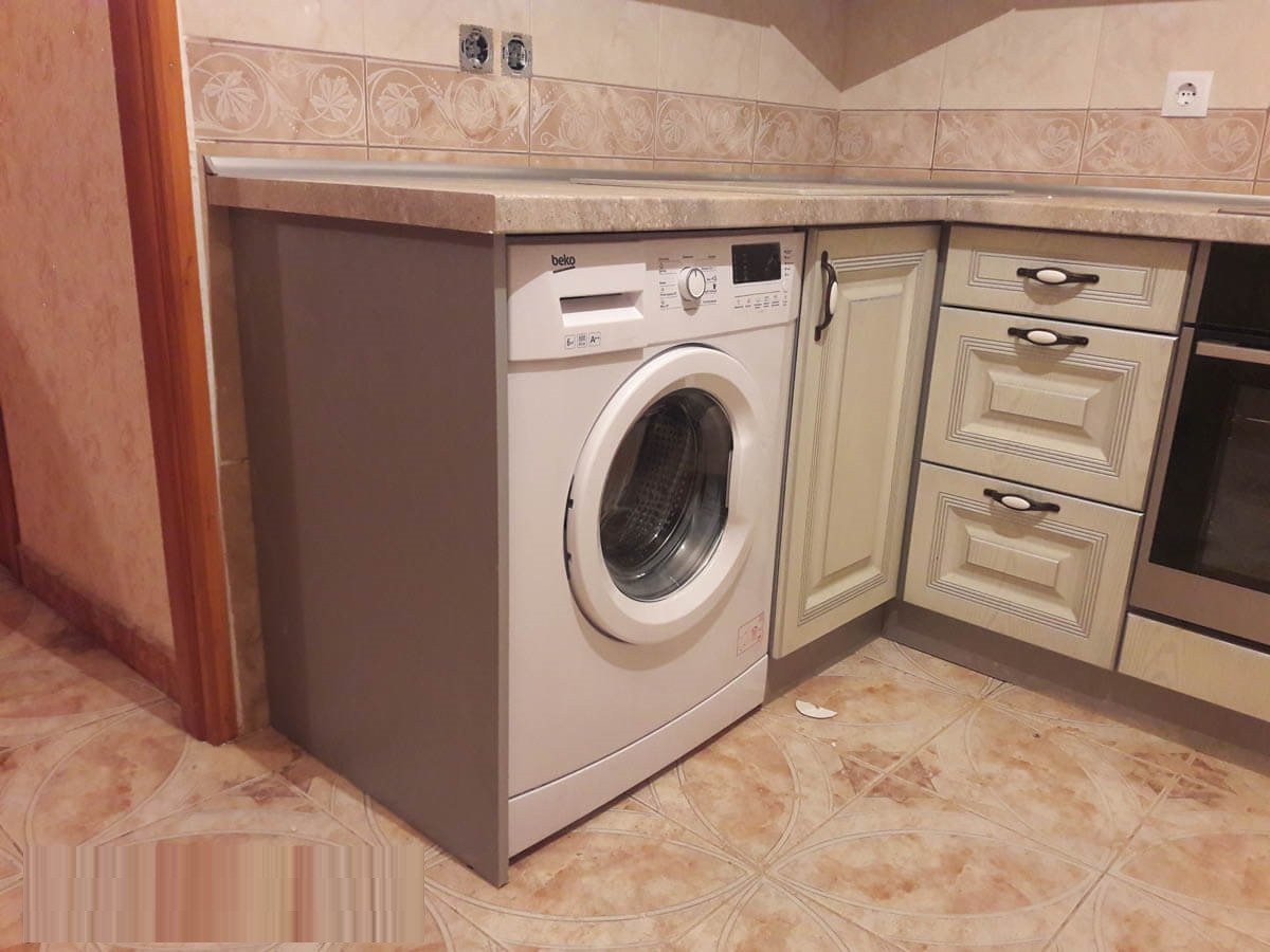 Угловые кухни со стиральной машиной