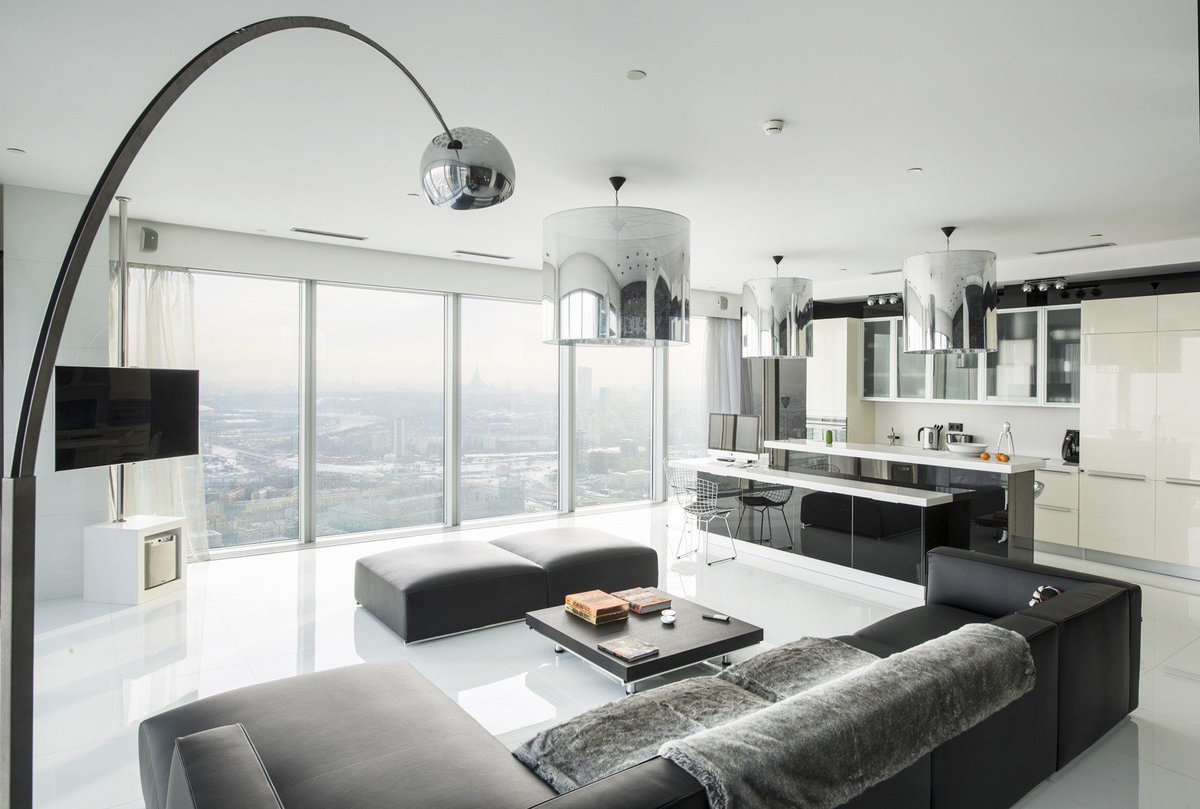 Дизайн кухни гостиной с панорамными окнами