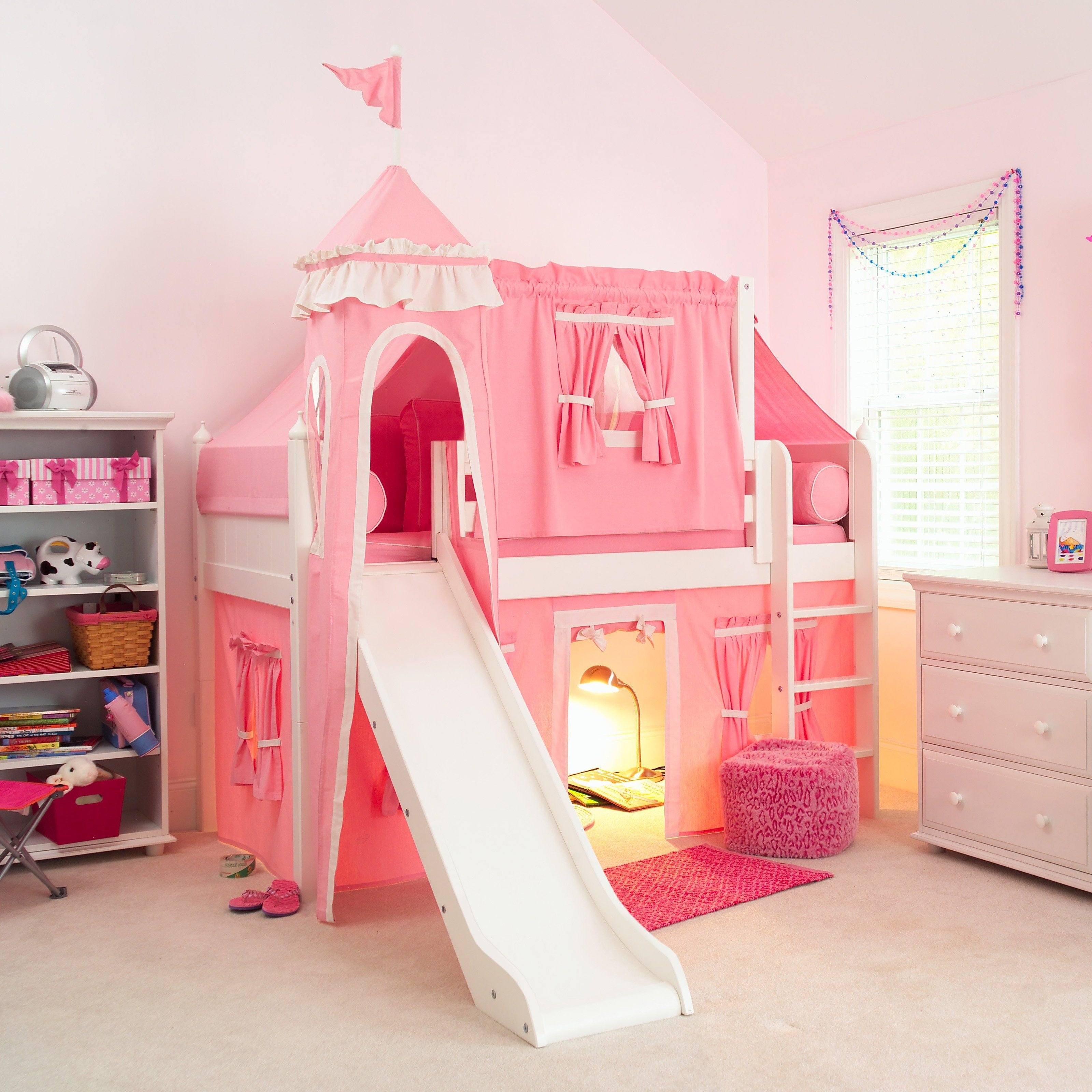 Детские набор комната. Детские комнаты для девочек. Кровать для девочки. Кровать в комнату для девочки. Шикарная комната для девочки.