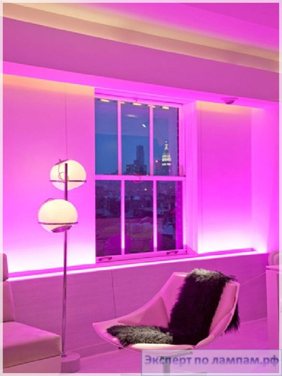 Розовый свет купить. Неоновая подсветка для комнаты. Комната с розовой подсветкой. Светодиодная подсветка в комнате. Комната с фиолетовой подсветкой.