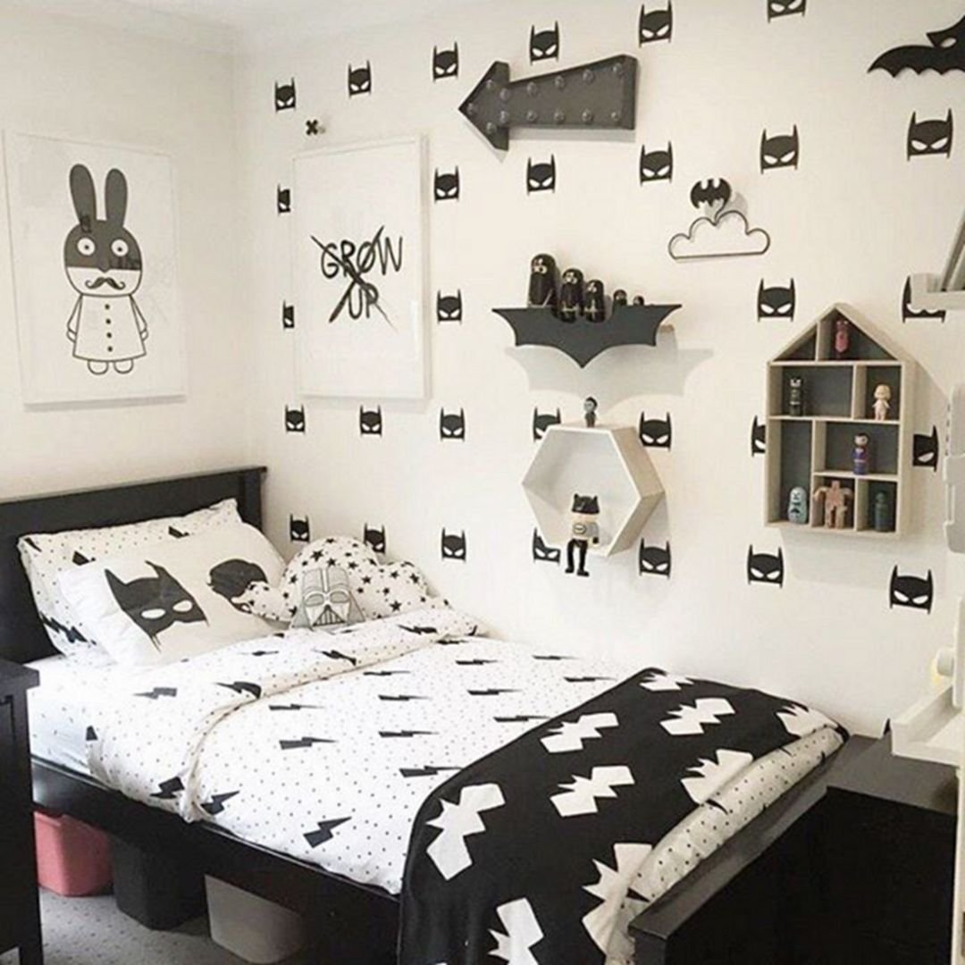 Черно белая детская комната