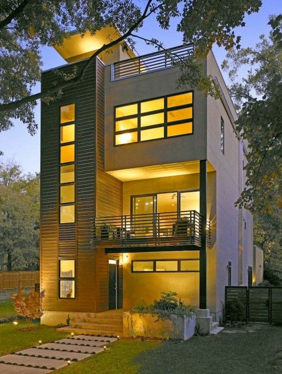 Красивые трехэтажные дома