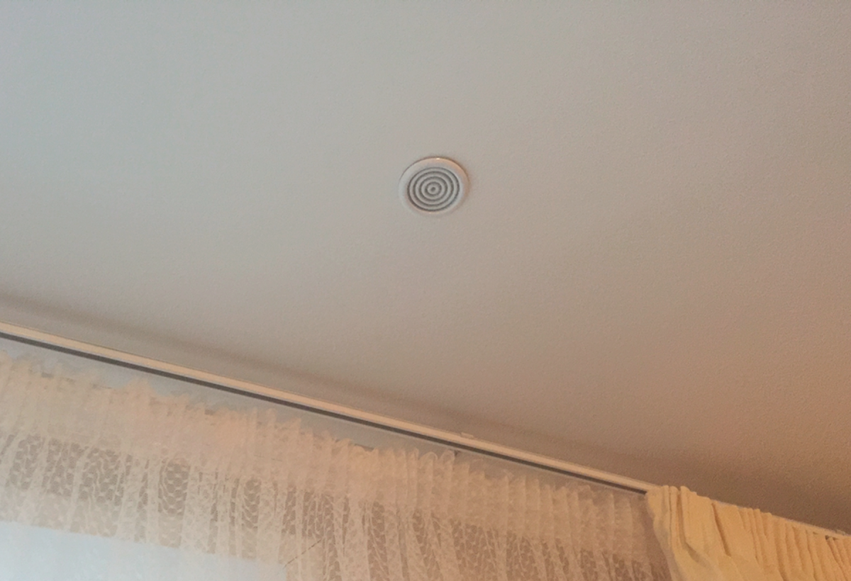 Вентилятор в натяжном потолке