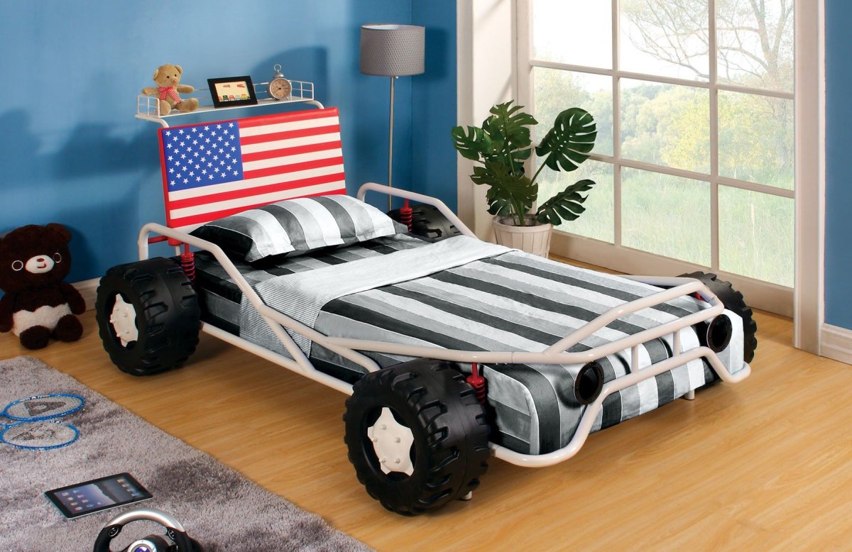 Кровать гоночная машина