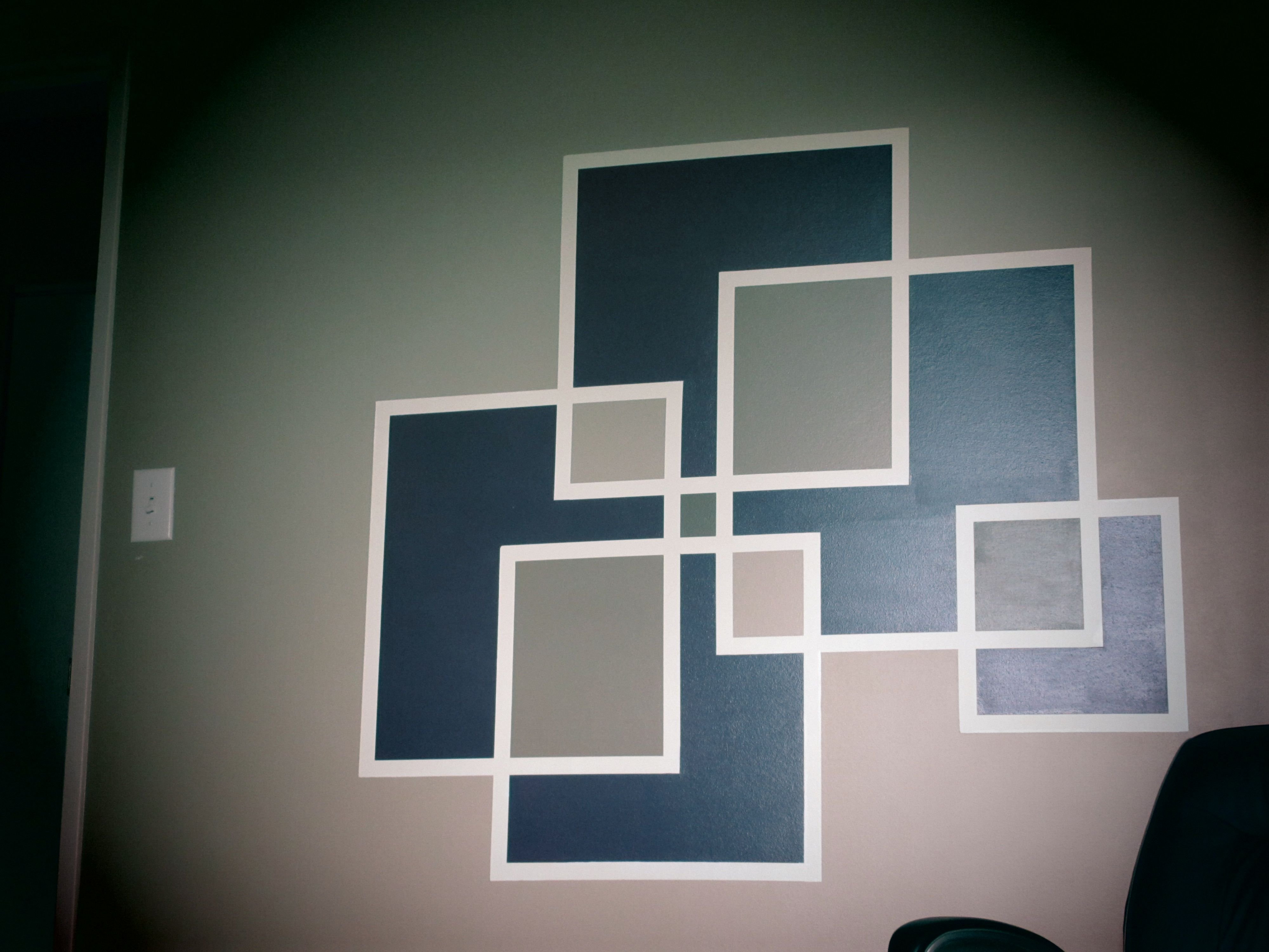 Стена квадратики. Геометрические фигуры на стене. Фигура стена. Геометрический узор на стене. Геометрический орнамент на стене.