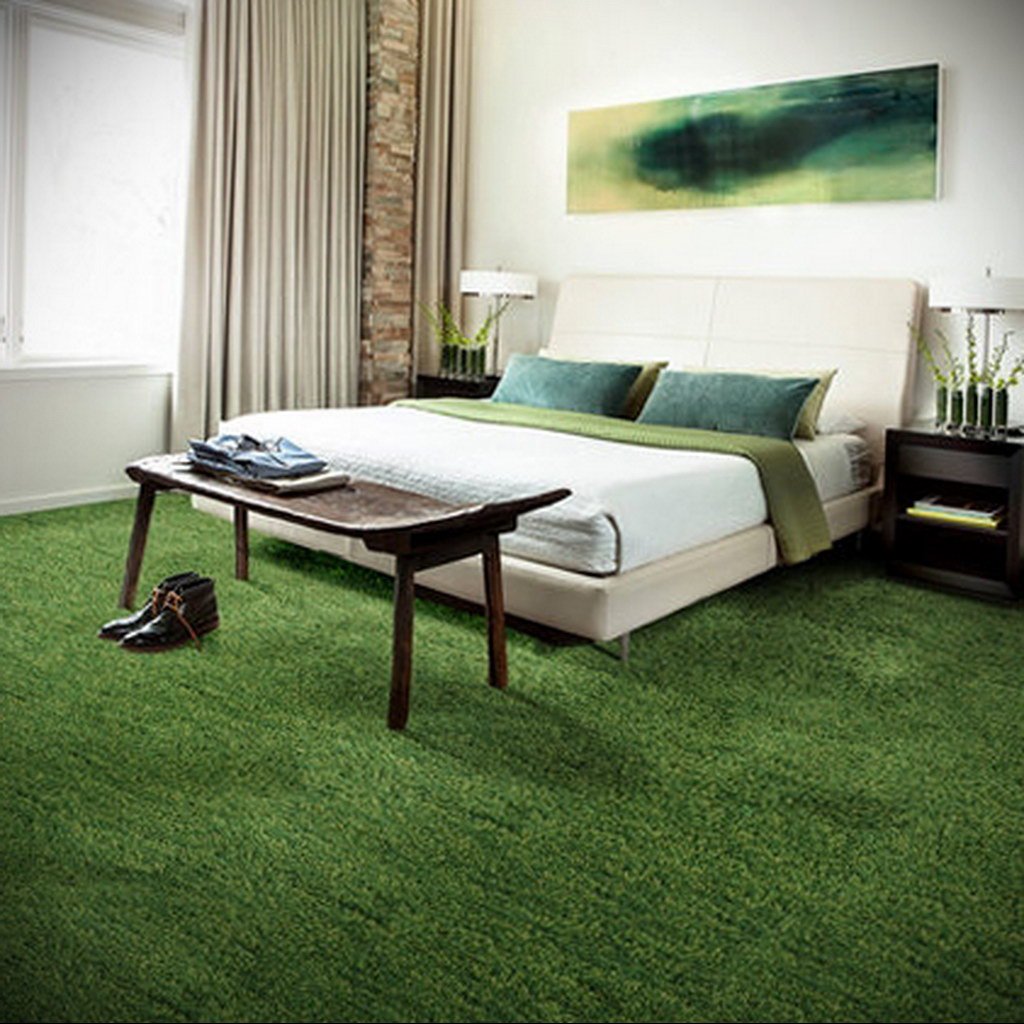 Интерьер с зеленым ковром
