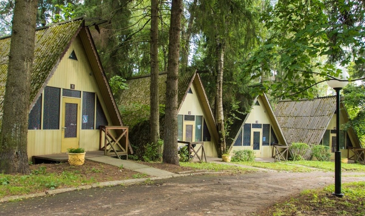 Лагерные домики