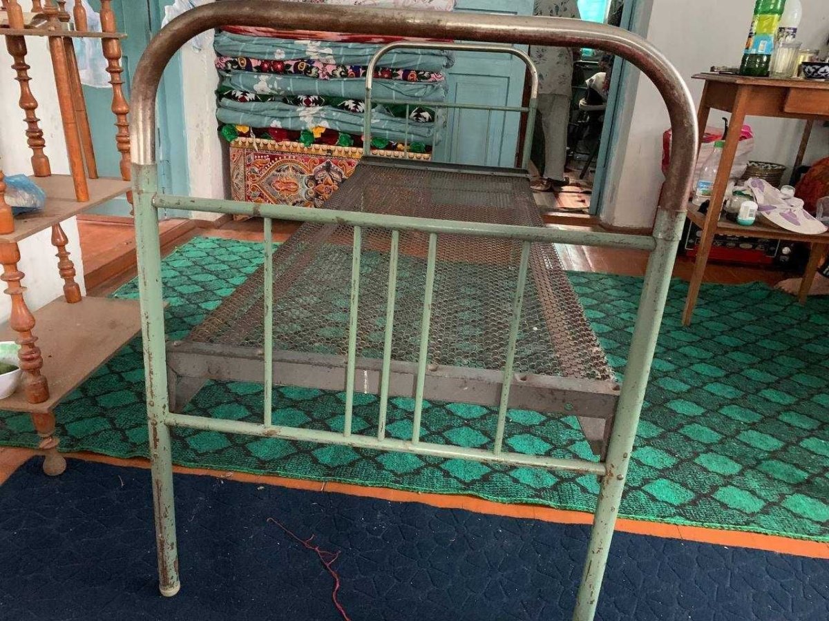 Советские кровати с панцирной сеткой